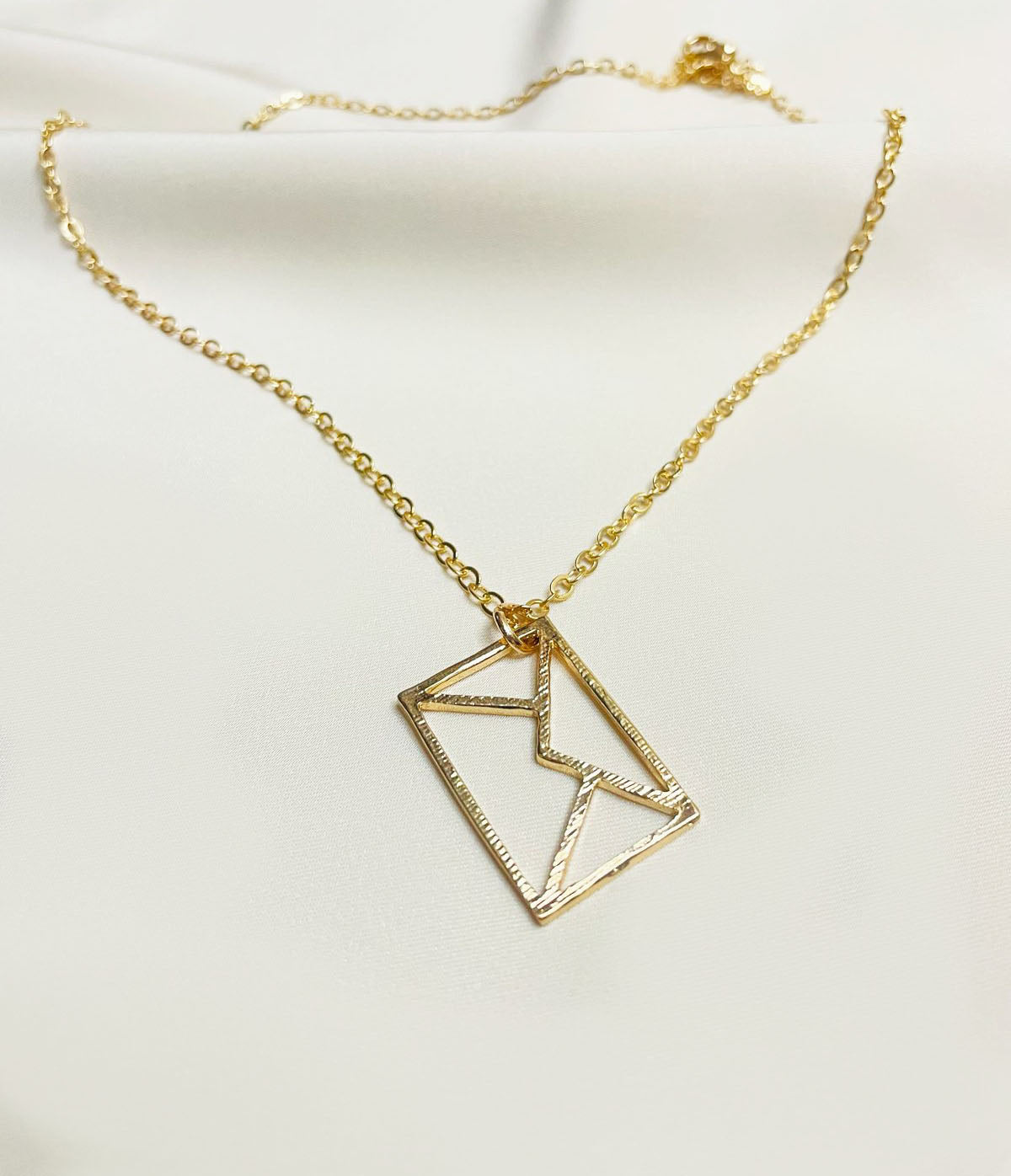 Inbox Necklace