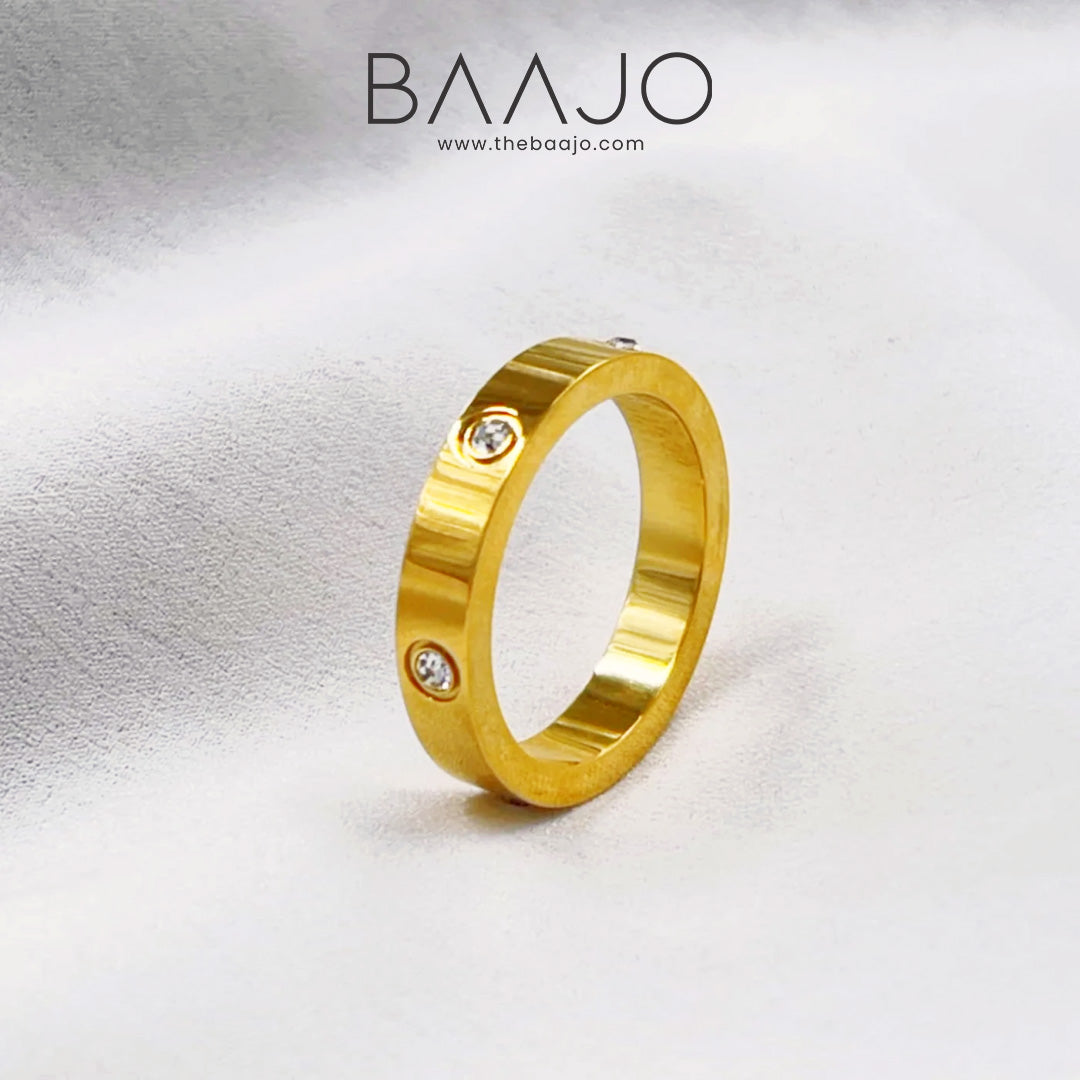 Gold Round Ring